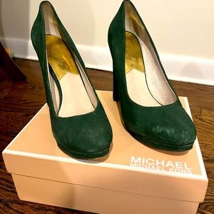 Michael Kors Green velvet heels